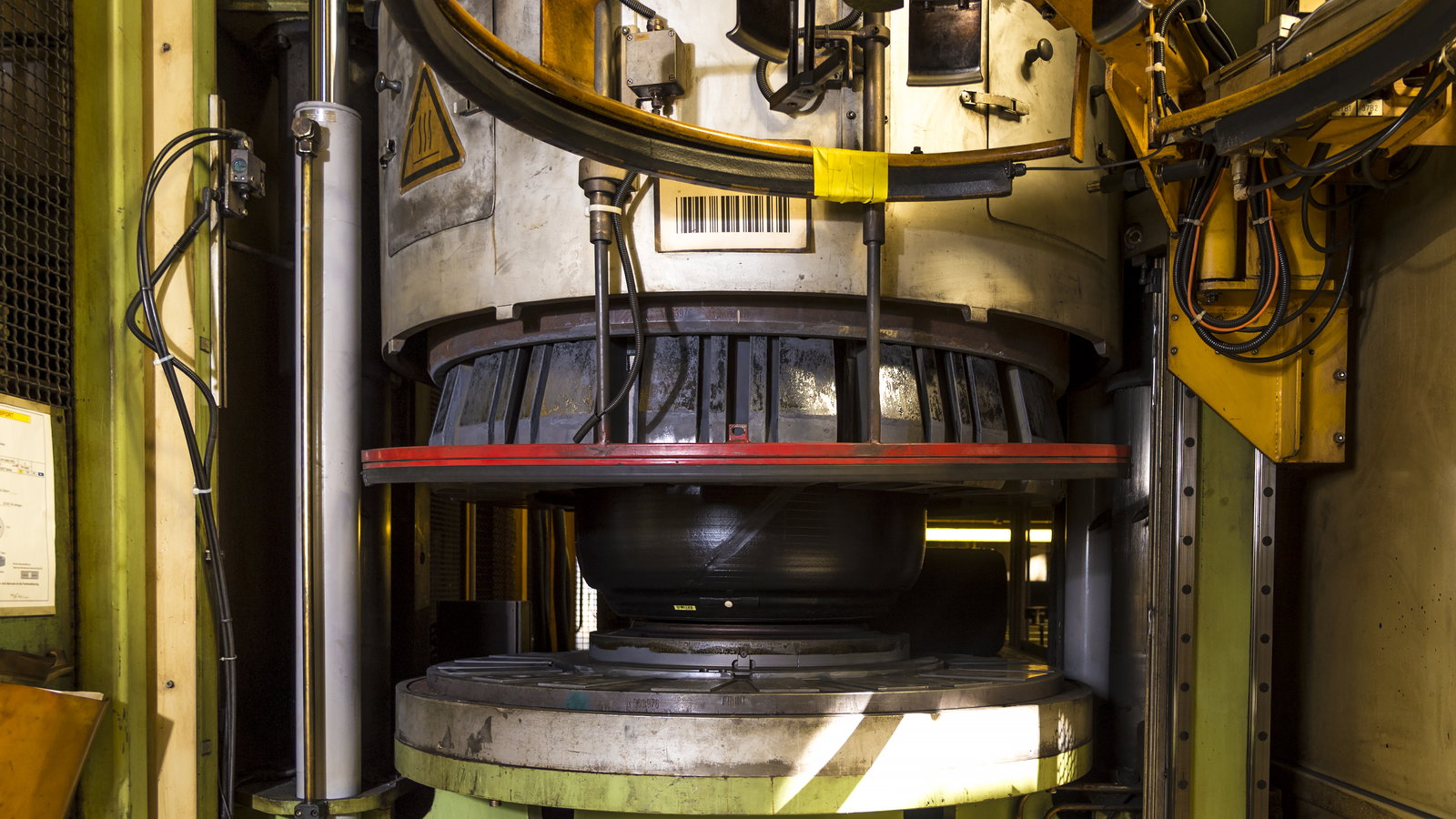 The winning formula that keeps Dunlop’s racing rubber on top&nbsp;